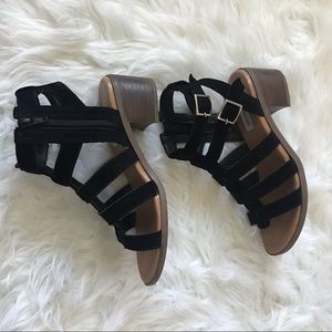Steve Madden Black Sandals